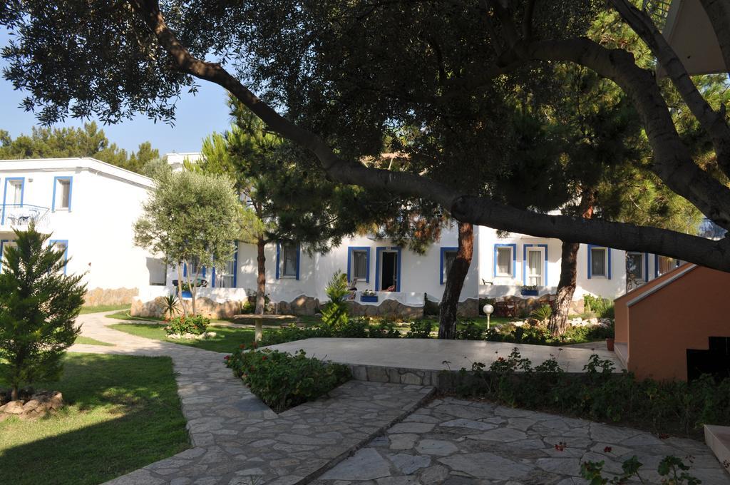 Club Mackerel Holiday Village Foça Luaran gambar