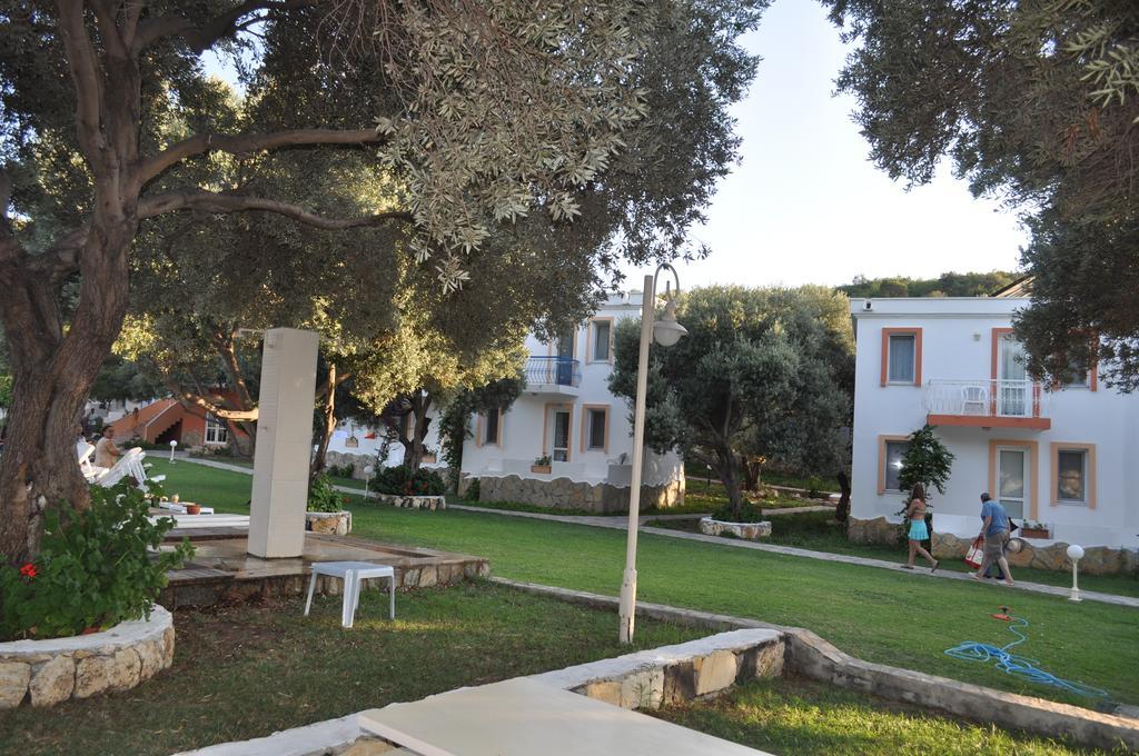 Club Mackerel Holiday Village Foça Luaran gambar