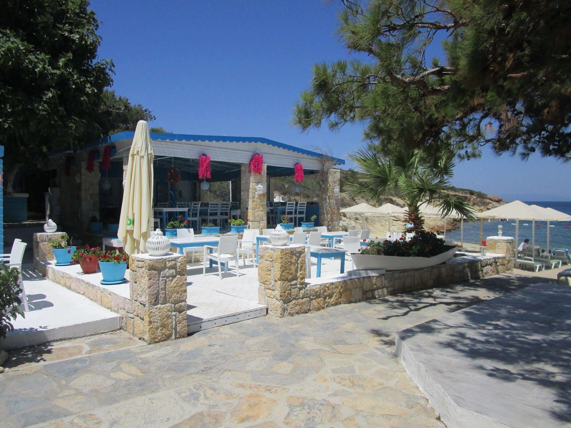 Club Mackerel Holiday Village Foça Luaran gambar